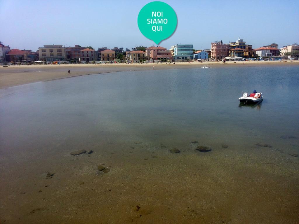 Hotel Vistamare Viserba Rimini Kültér fotó